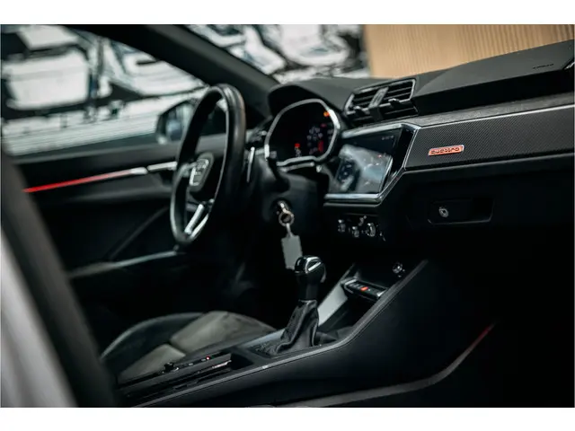 Audi RSQ3 TFSI 2022 Benzine 20