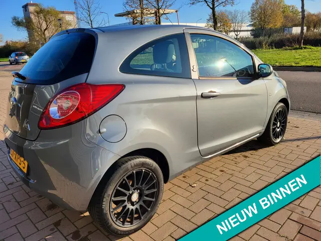 Ford Ka 1.2 Champions Edition start/stop 2012 Benzine 7