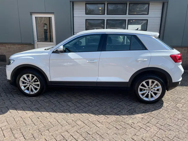 Volkswagen T-Roc 2