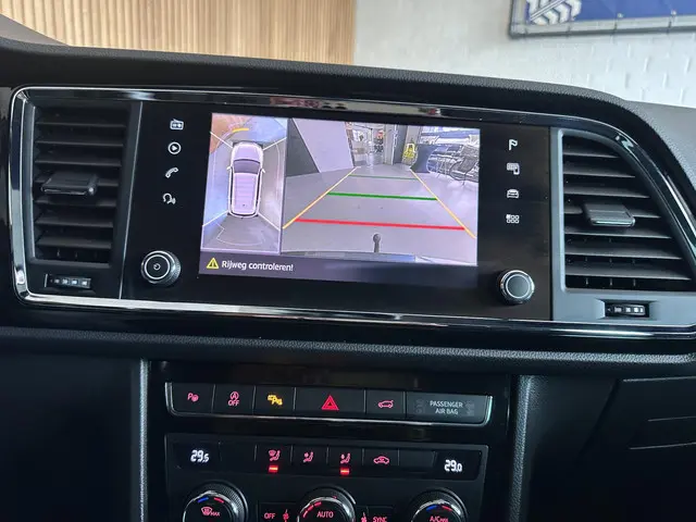 SEAT Ateca 1.5 TSI FR Business Intense 2019 Benzine 6
