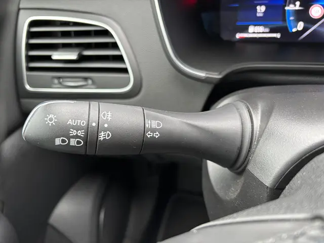 Renault Mégane Estate 1.3 TCe 140 Techno 2024 Benzine 16