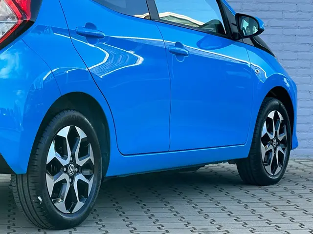 Toyota Aygo 1.0 VVT-i x-joy 5 deurs 2019 Benzine 9