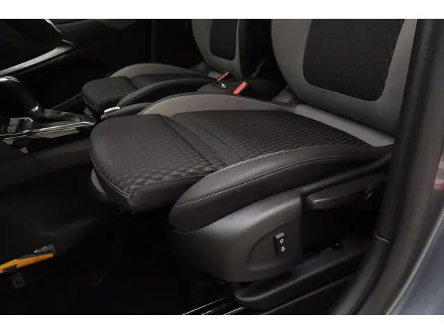 Opel Crossland X 1.2 Turbo Innovation 2018 Benzine 17