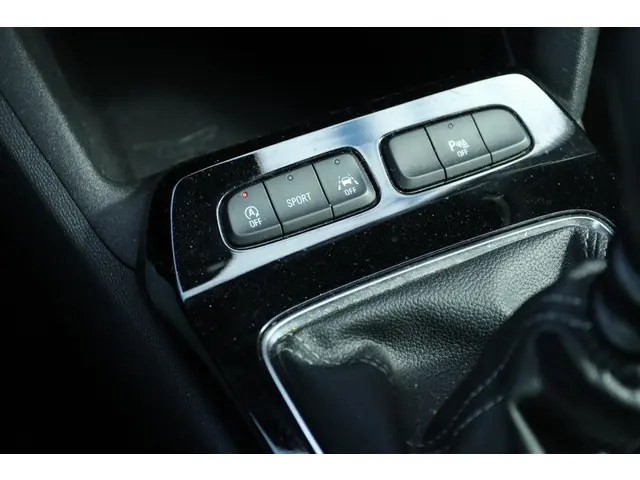 Opel Mokka 1.2 TURBO GS-LINE 2022 Benzine 23