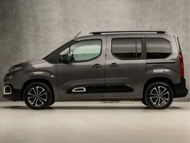 Citroën Berlingo 1.2 PureTech Shine 2018 Benzine 2