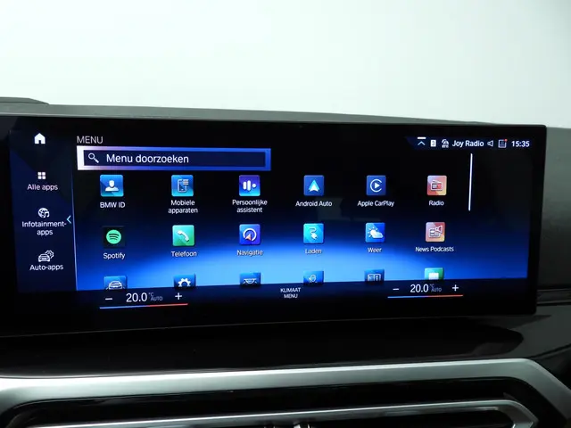 BMW 3 Serie Touring 330e 2024 Hybride Benzine 14