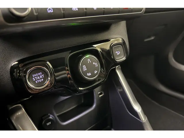 Citroën C3 Aircross 1.2 PureTech Plus 2024 Benzine 28