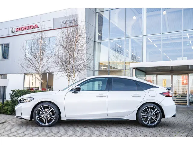 Honda Civic 2.0i e:HEV ADVANCE 2026 Hybride Benzine 64