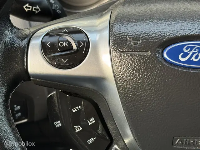 Ford Focus Wagon 1.0 EcoBoost Titanium 2013 Benzine 11