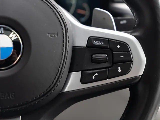 BMW 5 Serie Sedan 520i 2019 Benzine 25