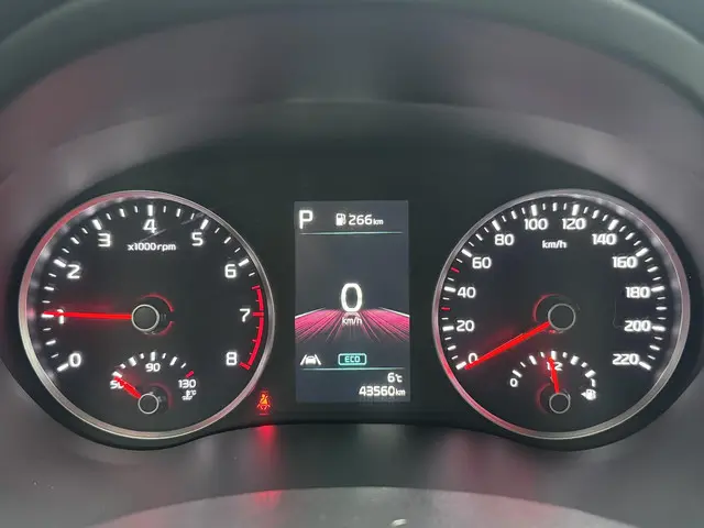 Kia Stonic 1.0 T-GDi MHEV DynamicLine 2023 Benzine 6