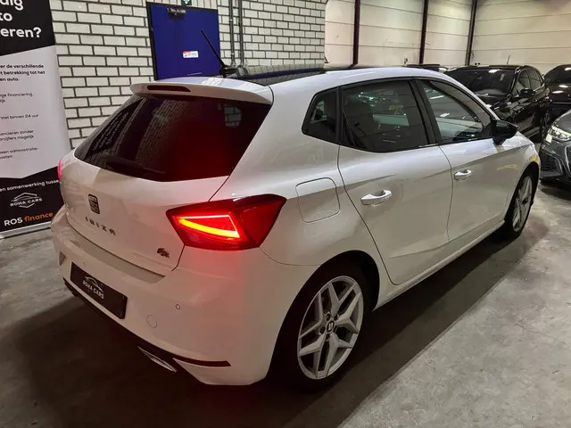 SEAT Ibiza 1.0 TSI FR Business Intense 2017 Benzine 12