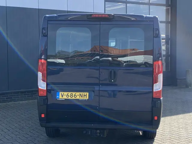 Peugeot Boxer 333 2.0 BlueHDI L2H1 Premium 2018 Diesel 10