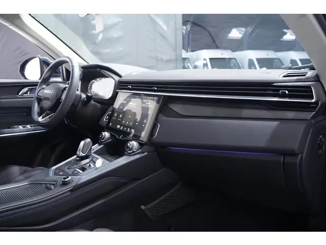 Lynk & Co 01 1.5 2023 Hybride Benzine 41