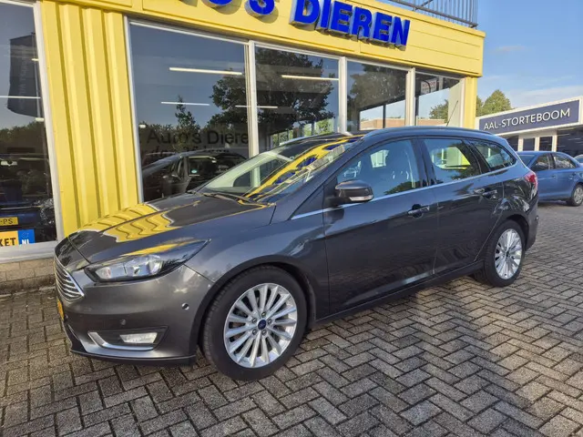 Ford Focus Wagon 1.0 Titanium Edition 2015 Benzine 12
