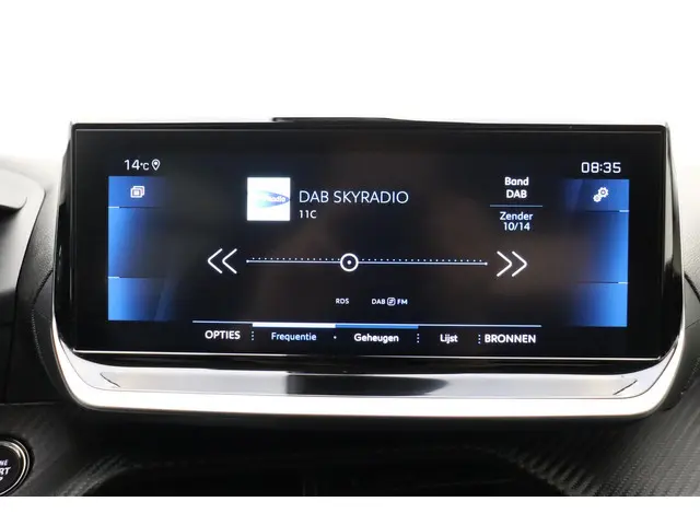 Peugeot 2008 1.2 PureTech Allure Pack 2022 Benzine 23