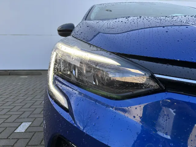 Renault Clio 1.0 TCe 90 Evolution 2022 Benzine 23