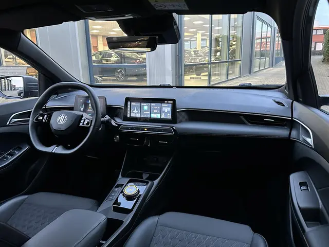 MG MG3 Hybrid+ 1.5 Hybrid+ Luxury 2024 Hybride Benzine 23