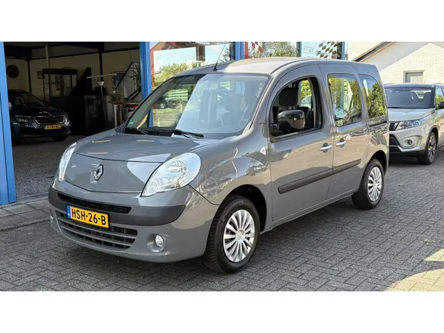 Renault Kangoo Family 1.6-16V Expression 2013 Benzine 2