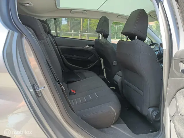 Peugeot 308 1.2 PureTech Blue Lease Premium 2014 Benzine 13