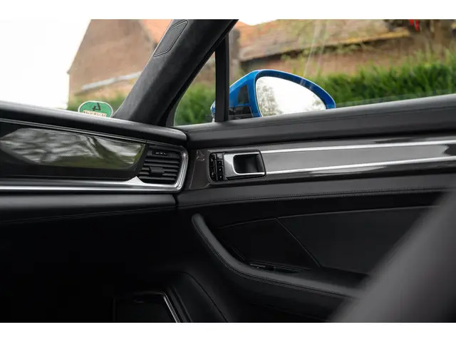 Porsche Panamera Turbo 2017 Benzine 23