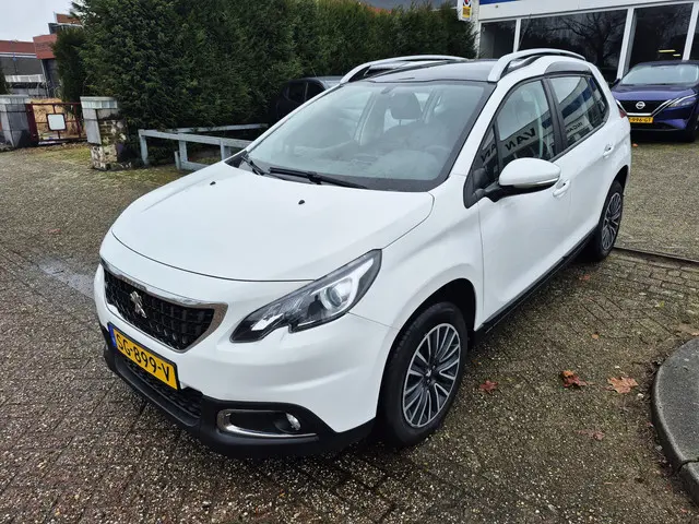 Peugeot 2008 1.2 PureTech Blue Lion 2018 Benzine 7