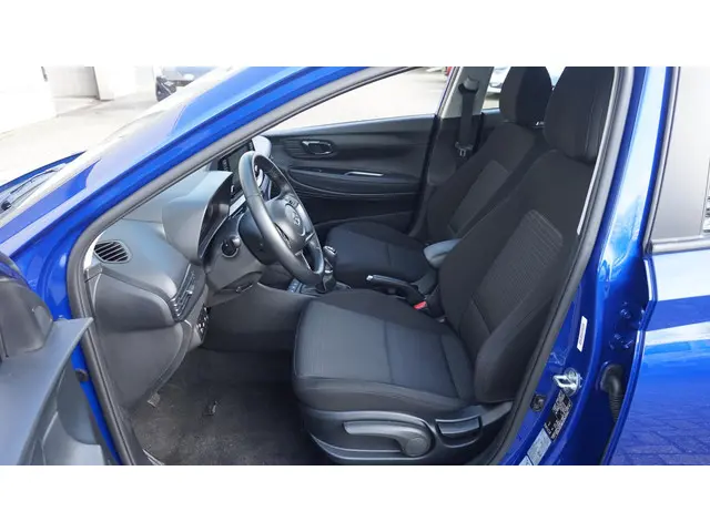 Hyundai i20 1.0 T-GDI Comfort 2023 Benzine 9