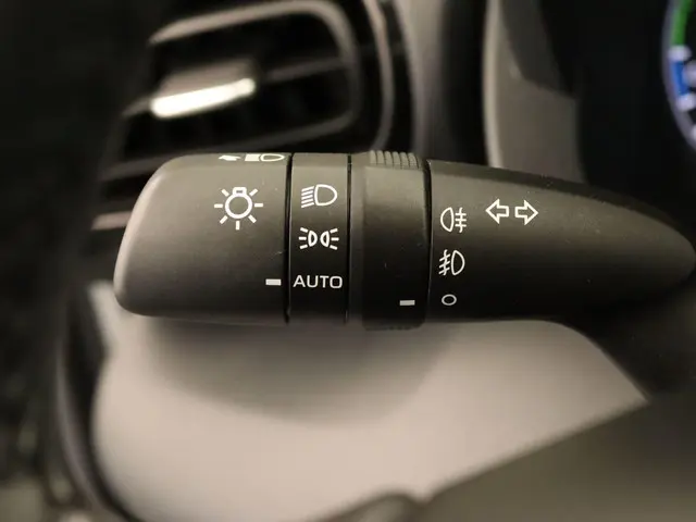 Toyota Yaris 1.5 Hybrid Active Plus 2021 Hybride Benzine 20