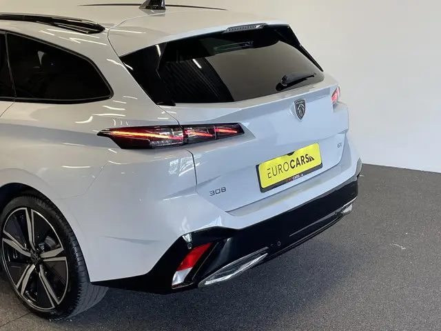 Peugeot 308 1.2 PureTech GT 2024 Benzine 26