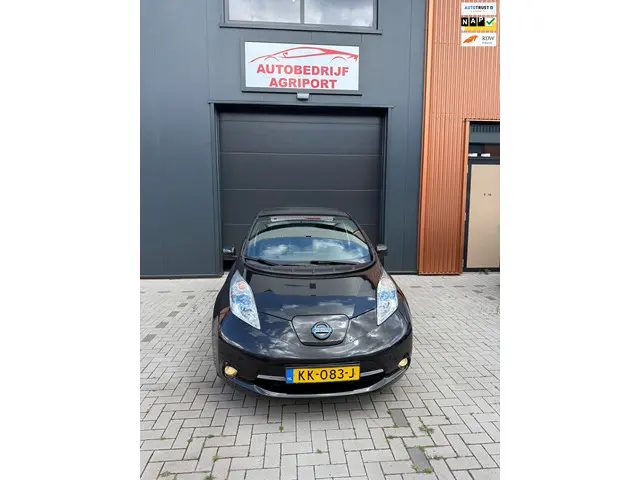 Nissan Leaf Tekna 30 kWh 2016 Elektrisch