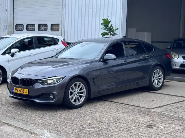 BMW 4 Serie Gran Coupé 418i High Executive 2017 Benzine 29