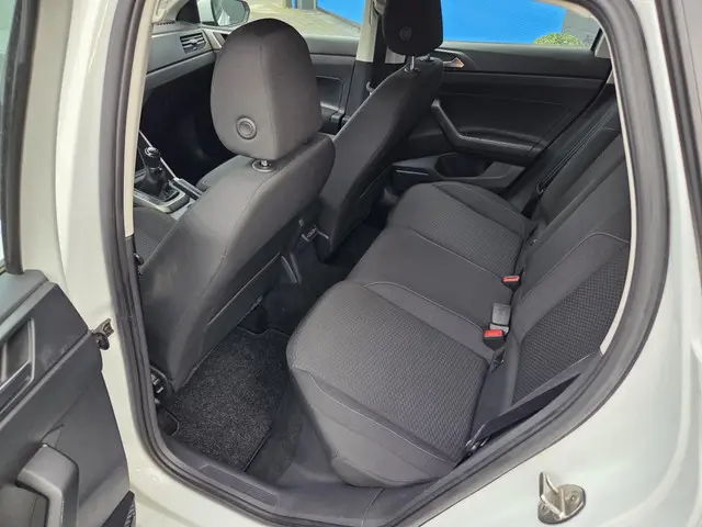 Volkswagen Polo 1.0 MPI Comfortline 2020 Benzine 14