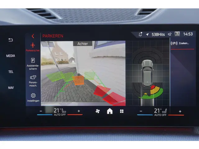 BMW X1 xDrive25e 2024 Hybride Benzine 21