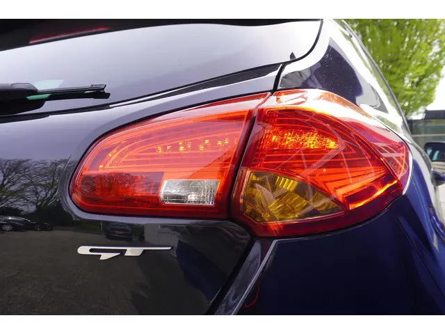 Kia cee'd 1.6 GT 2013 Benzine 11