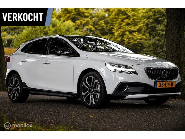 Volvo V40 Cross Country 1.5 T3 Polar+ Luxury 2019 Benzine 2
