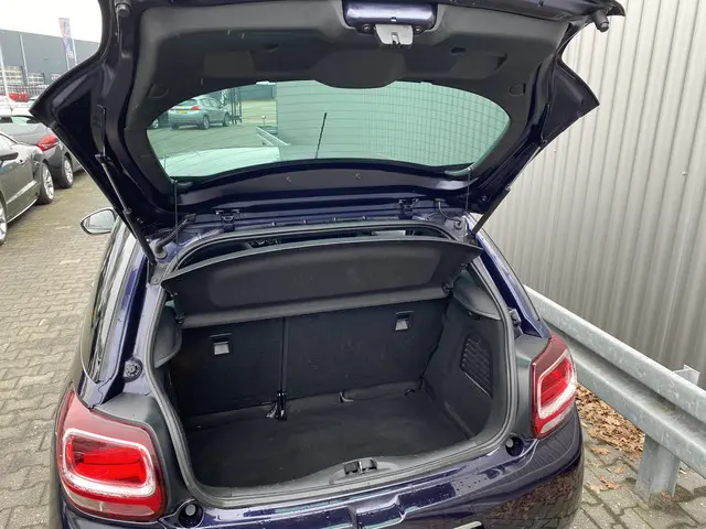 Citroën DS3 1.2 PureTech So Chic 2015 Benzine 13