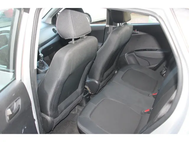 Hyundai i10 1.0i Comfort 2019 Benzine 9