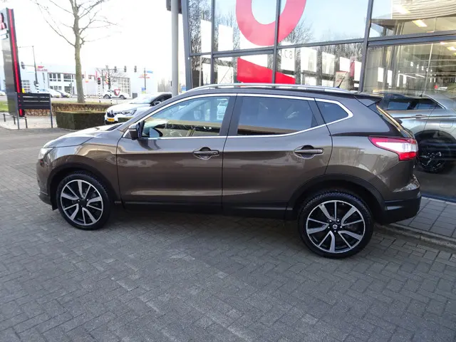Nissan QASHQAI 1.2 Tekna 2014 Benzine 5