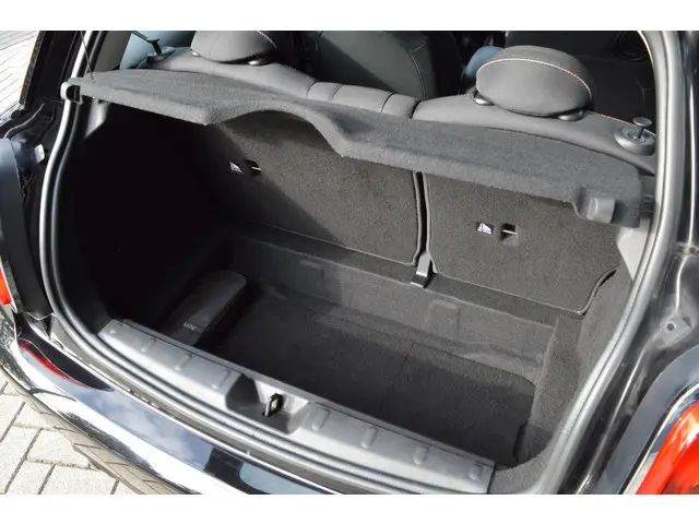 MINI One Mini 1.2 Business 2017 Benzine 14