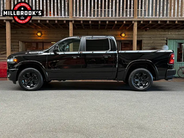 Dodge Ram 1500 Big Horn 2024 LPG/Gas 4