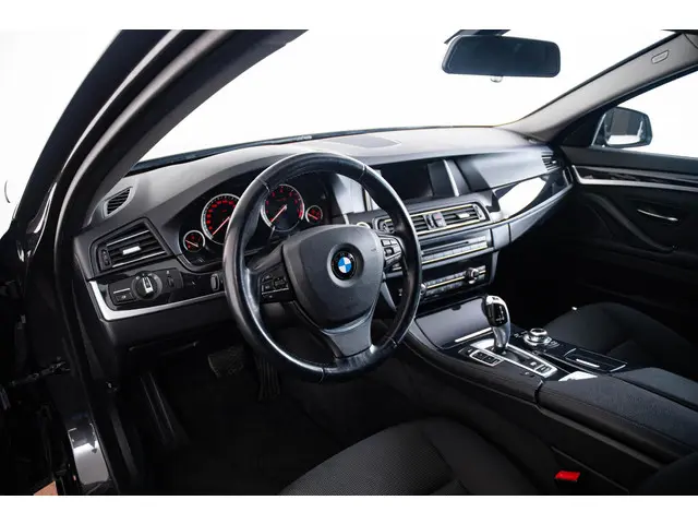 BMW 5 Serie 520i Executive 2016 Benzine 25