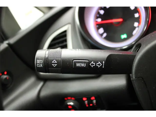 Opel Astra 1.4 Turbo Design Edition 2013 Benzine 14