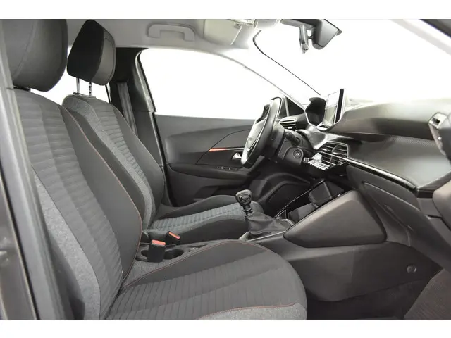 Peugeot 2008 1.2 Puretech 130pk Active 2020 Benzine 9