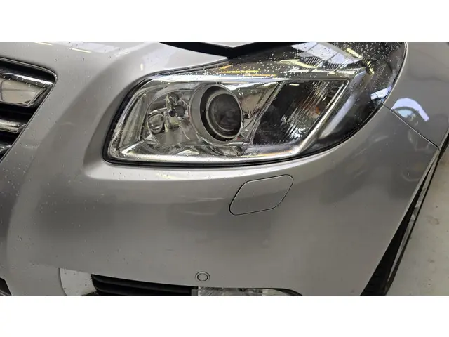 Opel Insignia 2.8 T Cosmo 4x4 2012 Benzine 30