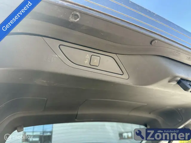 Citroën C4 Picasso 1.2 PureTech Attraction 2015 Benzine 14