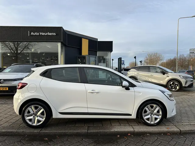 Renault Clio TCe 100 Bi-Fuel Zen 2022 Benzine 27