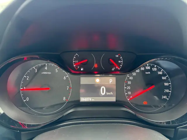 Opel Corsa 1.2 Edition *AUTOMAAT 2020 Benzine 18