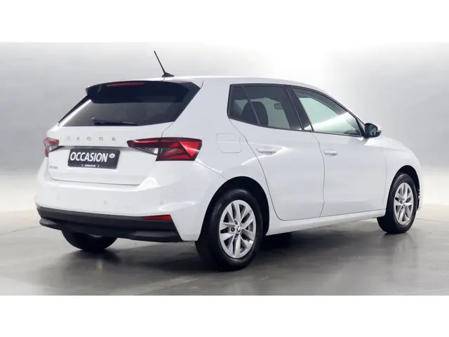 Škoda Fabia 1.0 MPI 80pk Ambition 2023 Benzine 2