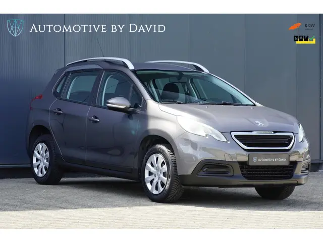 Peugeot 2008 1.2 VTi 82 pk ACTIVE 2014 Benzine 40