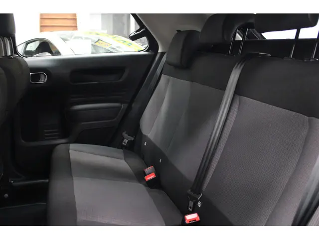 Citroën C4 Cactus 1.2 e-VTi Feel Automaat 2015 Benzine